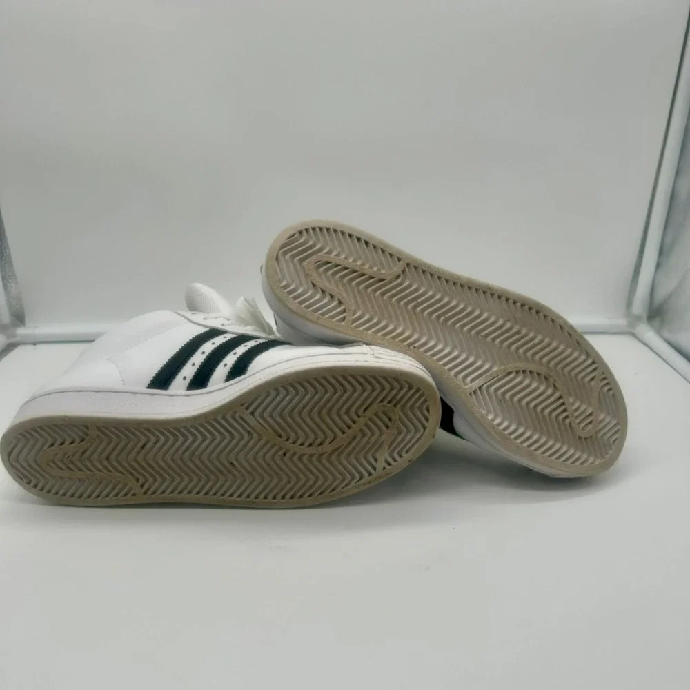 Adidas Pro Model J Big Kids Sneakers‎ Size 6 Black White Puff Tongue 3 Stripe